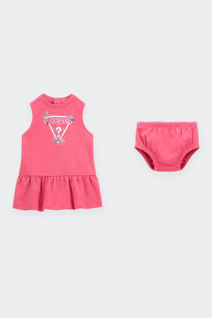The pink sequin baby dress and panty set is perfect for special occasions and leisure. Made of 100% cotton, this adorable set fe