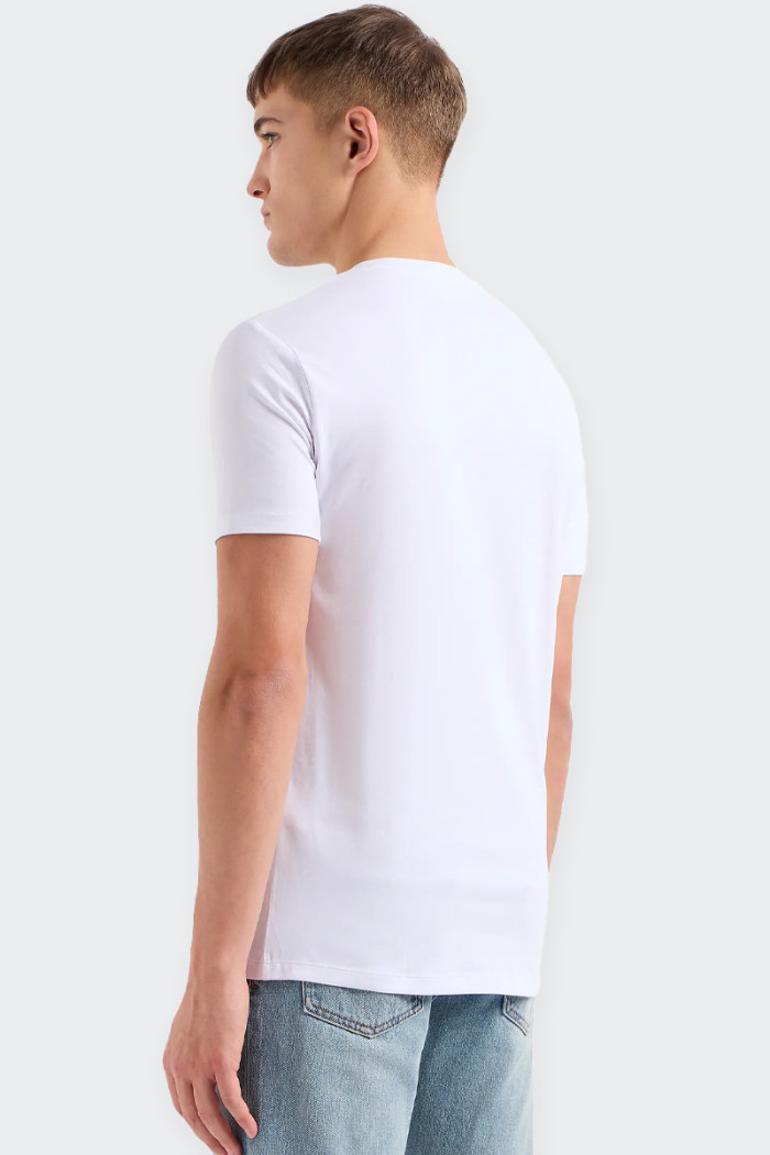 Men's regular fit cotton jersey T-shirt with short sleeves and round neckline.