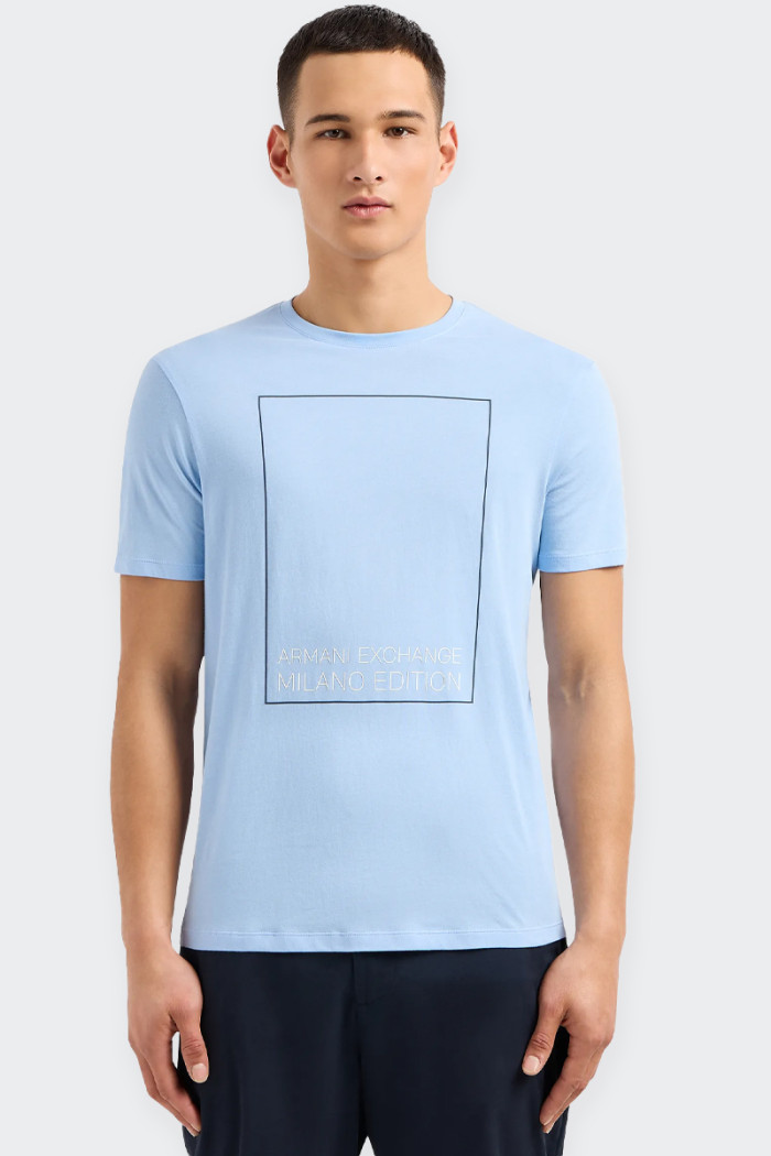 Men's short-sleeved T-shirt made of pure organic cotton with a round neckline. This garment is part of the ASV selection because
