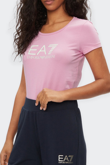 t-shirt Emporio Armani EA7 da donna dalla linea essenziale e semplice, realizzata in morbido cotone stretch, impreziosita dal ma