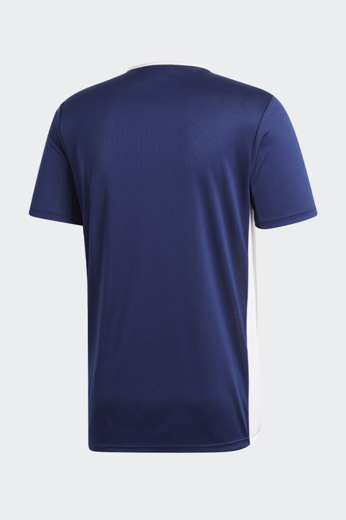 t-shirt Adidas da uomo a maniche corte realizzata con un tessuto antiumidità traspirante che ne garantisce un comfort ottimale d
