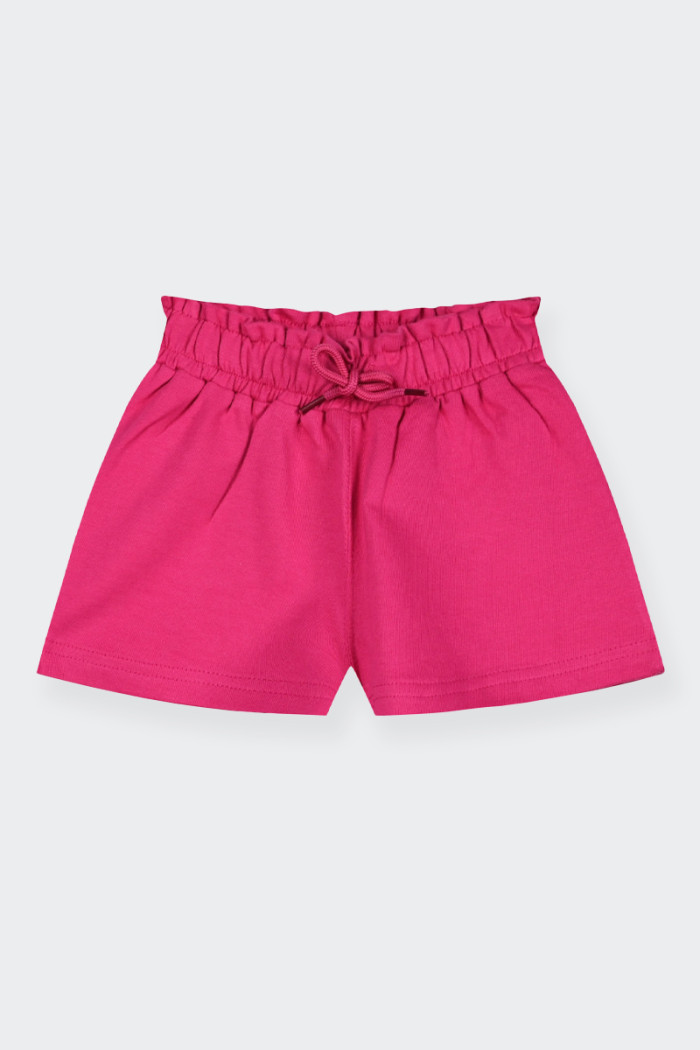 short shorts for girls made of cotton. comfortable cut and an elasticated drawstring with drawstring for a customised fit. With 