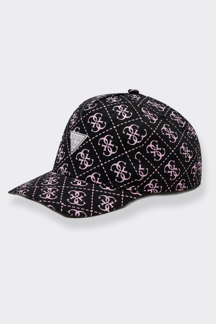 Guess hat for girls. With its baseball design, hard peak and Velcro fastening at the back, it is both fashionable and functional