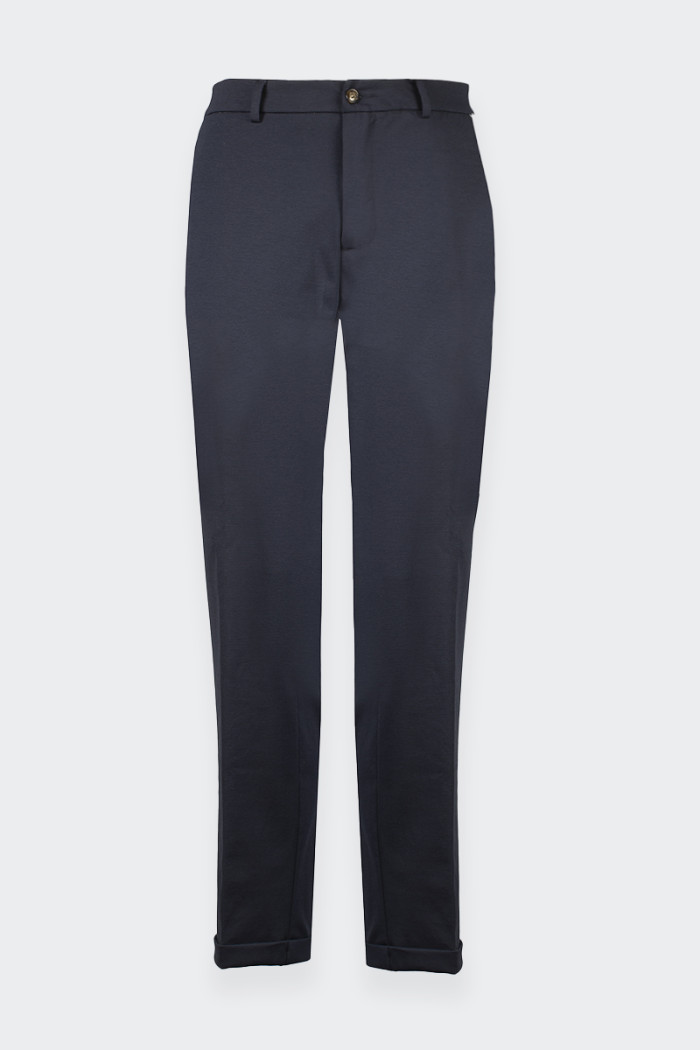 Romeo Gigli men’s trousers. Made of Milano stitch, a type of jersey very elastic. Characterized by the lapel on the bottom. Regu