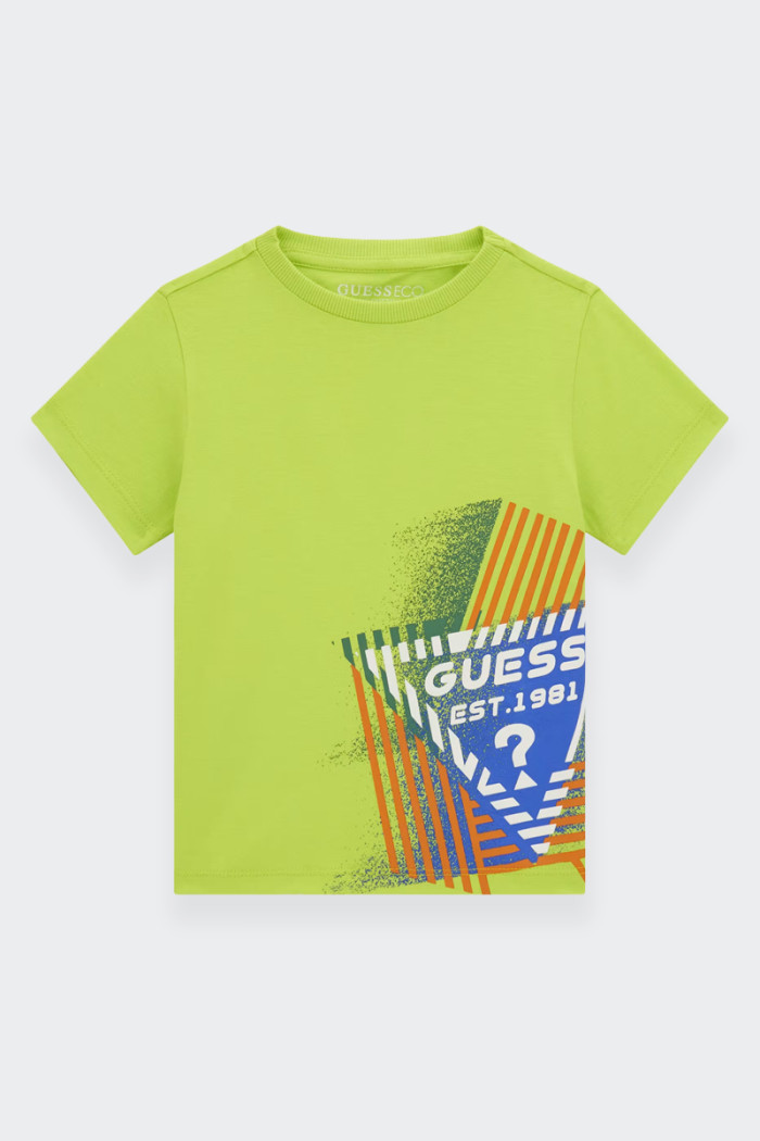 This fashionable t-shirt features a multi-coloured front side print, adding a unique touch of style. With its crew neck and shor