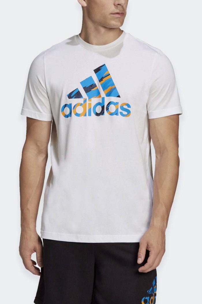 men's t-shirt with colourful camouflage effect logo print perfect for your casual or sporty looks