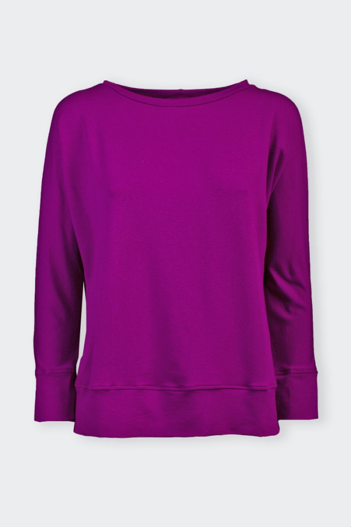 Violet Oversized long-sleeved sweater. Featuring double back stitching and embroidered patch on the side. Warm and comfortable t