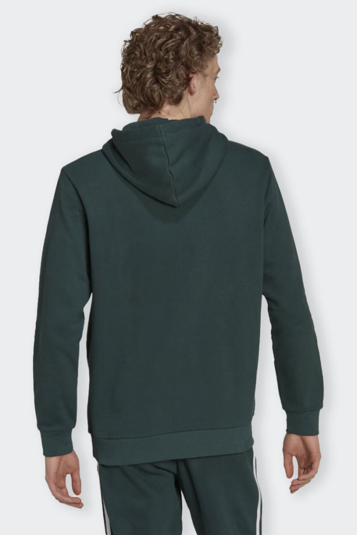 Men's green winter sweatshirt with pouch pocket. Adjustable hood with drawstring. Ribbed elastic cuffs and hem. Contrasting maxi