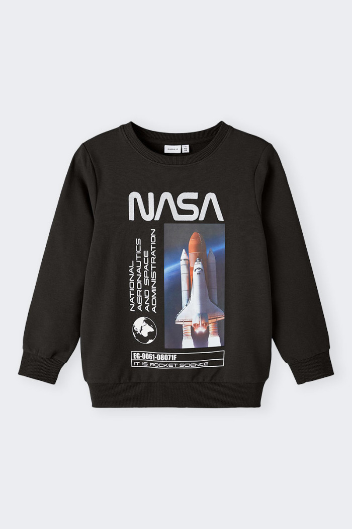 Black sweatshirt for boys and children inspired by Nasa and the shuttle. Embroidered lettering detail and print with rubberized 