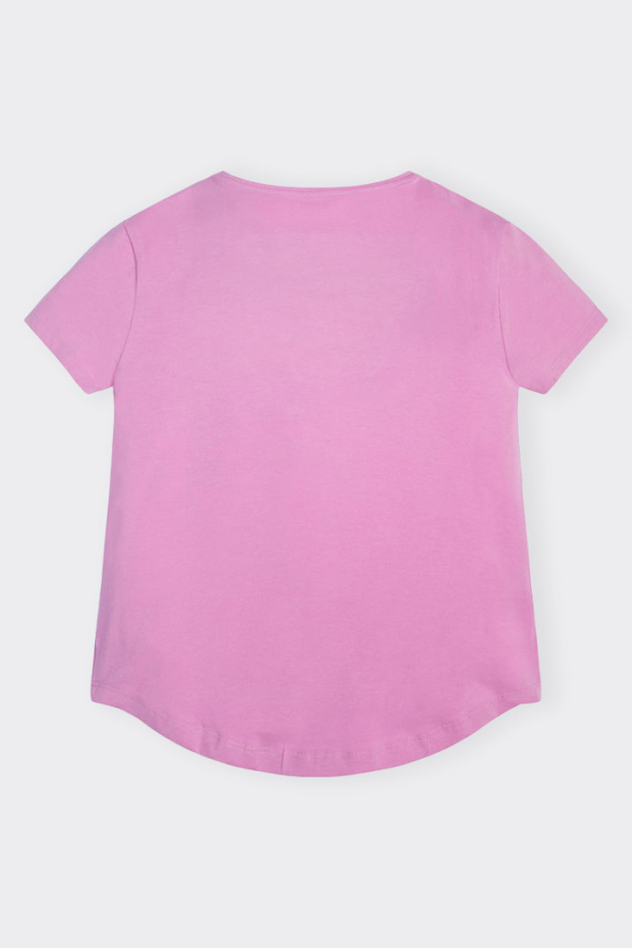 Pink short-sleeved T-shirt for girls and girls featuring the triangle logo on the front with metal effect. Regular fit.