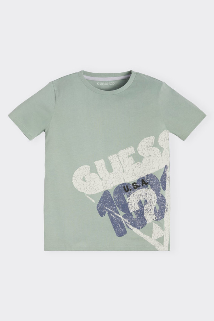 Green short-sleeved T-shirt for boys and girls made of 100% cotton. Crew neck and contrasting print on the front. Ideal for any 