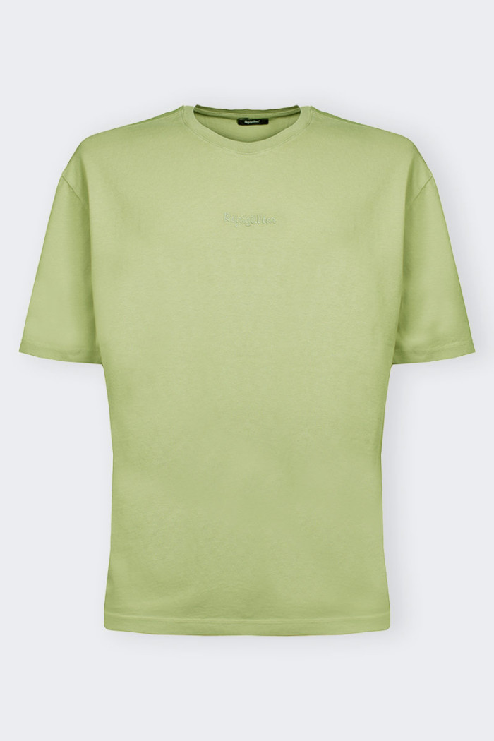 T-shirt verde da uomo realizzata in 100% cotone. Caratterizzata dalla scritta logo ricamata sul fronte. Stile casual, perfetta p